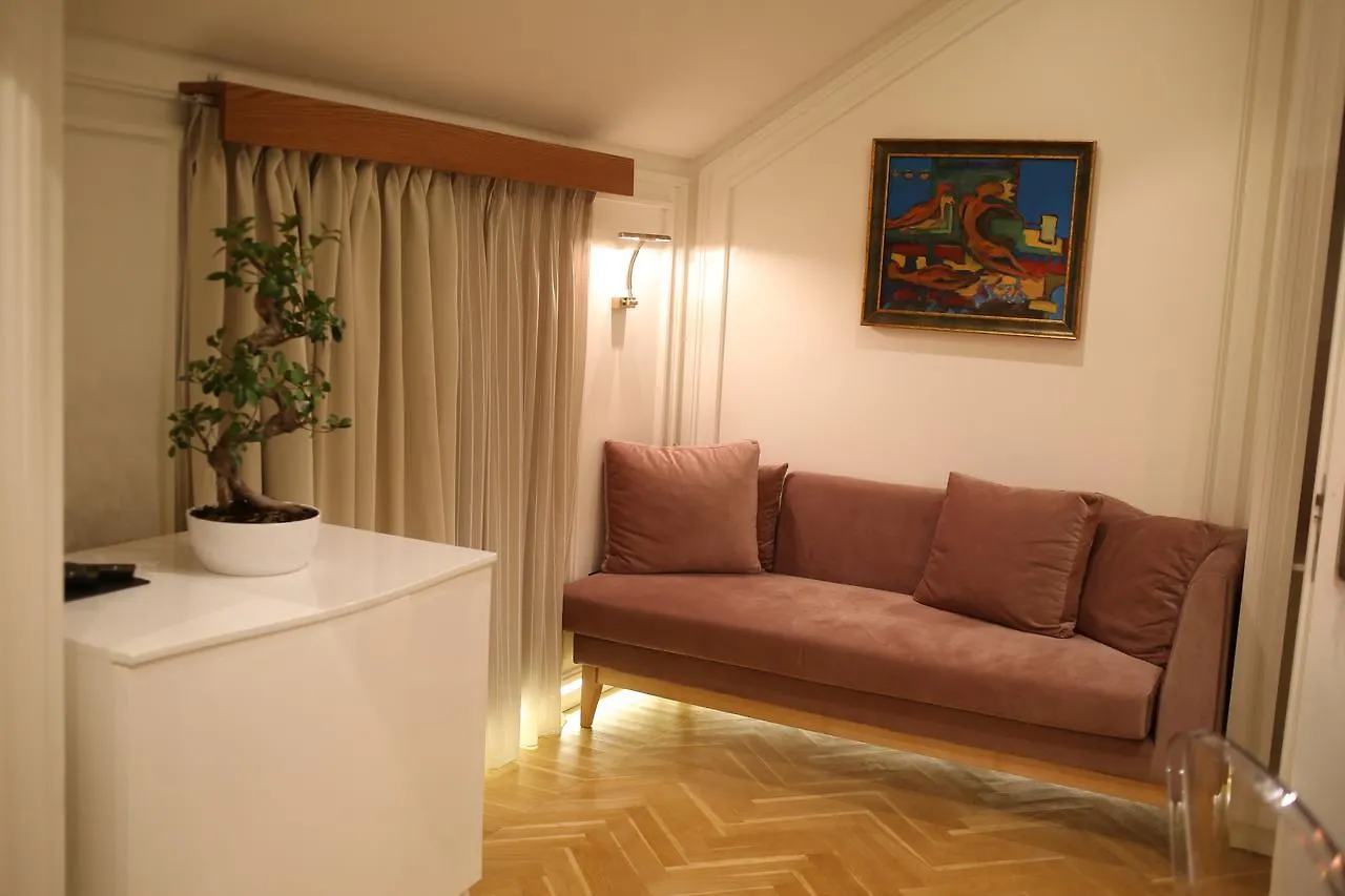 Neranxi Boutique Hotel - Ish Divina Albania